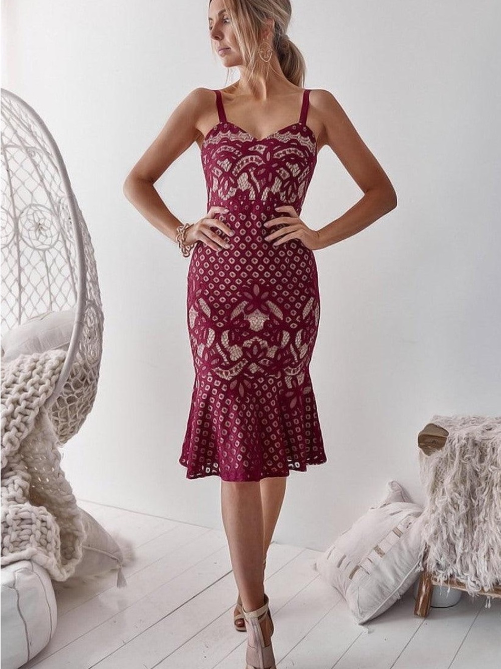 Two Sisters Burgundy Lace Sweetheart Midi Dress Size 4 Cocktail Wedding Guest
